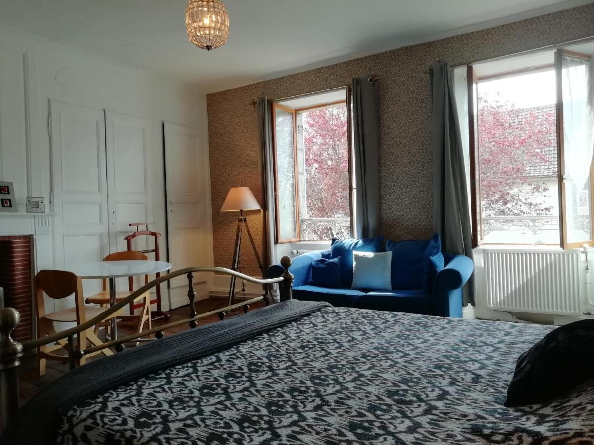 3 Place Des Arbres, Chambres D'Hotes, Felletin Екстериор снимка